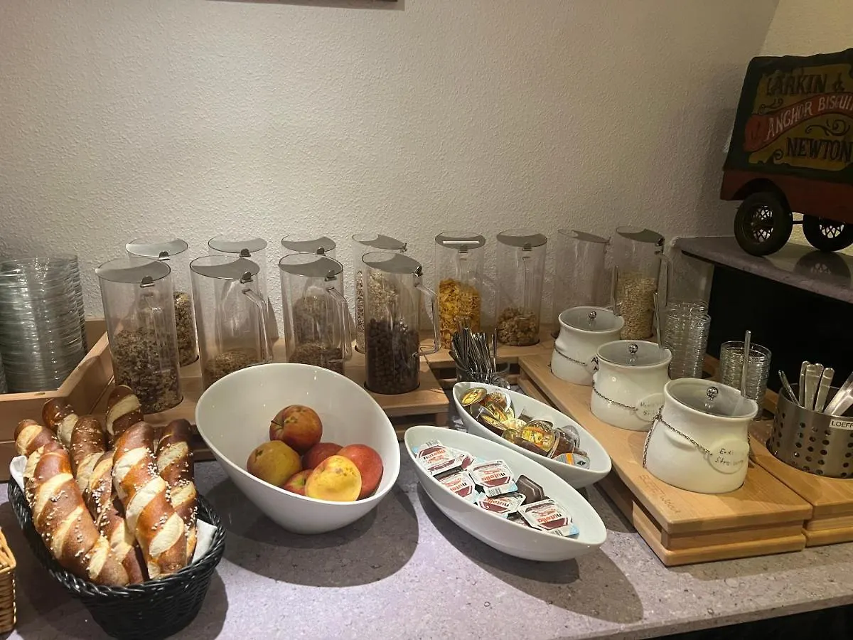 Hotel Mozart Traunreut